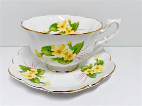 Primrose Shelley Teacup And Saucer Atholl Teacup Thorn Handle