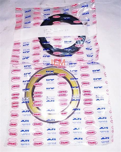 rubber black nok oil seal packaging type packet  rs piece