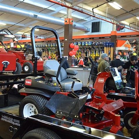 Toro Mower Loaded Up Thetorocompany New Mower Lawn Landscaping