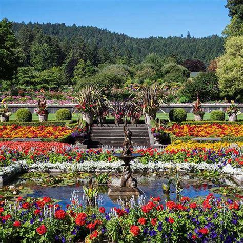 The Butchart Gardens With Round Trip Shuttle From Downtown Victoria And