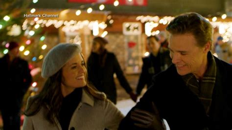 Danica McKellar dishes on her new Christmas movie - Good Morning America