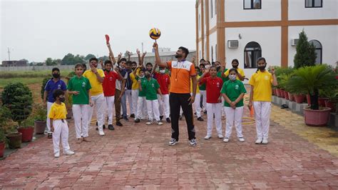 Doon Public School Etah Doon Public School