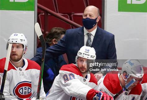 Montreal Canadiens Claude Julien Photos and Premium High Res Pictures ...