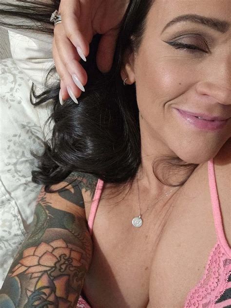 Hotwife Nude Pics XHamster