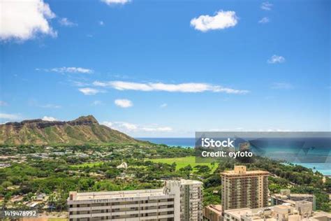 โฮโนลูลู ไดมอนด์เฮด ภาพสต็อก ดาวน์โหลดรูปภาพตอนนี้ Waikiki Beach