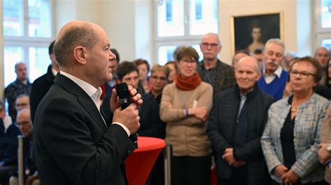 Bürgergespräch in Emmendingen Scholz verspricht Bauern Bürokratieabbau