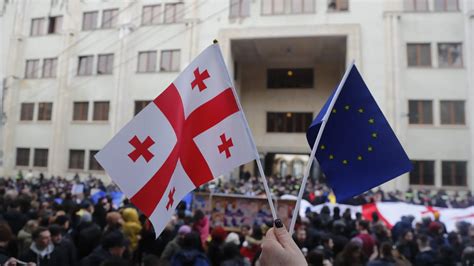 Trifulca En El Parlamento De Georgia Algunos Diputados Llegan A Las