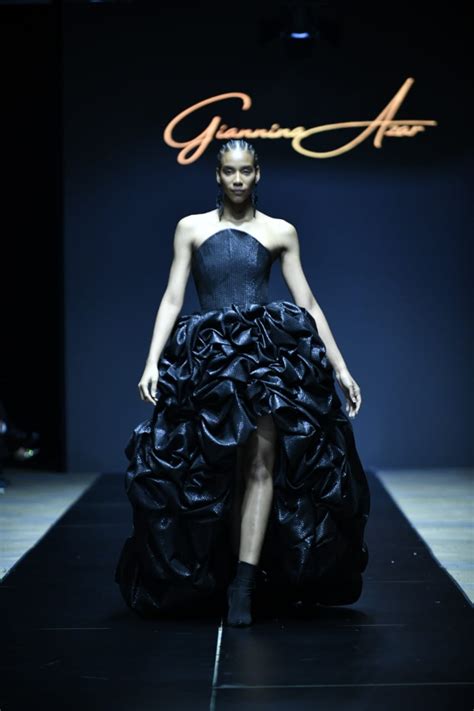 RD Fashion Week Da Formal Apertura Con Desfile De Gianinna Azar