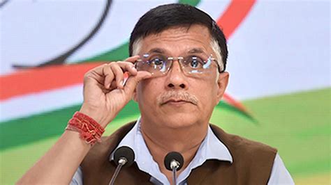 Remarks On Pm Modi Sc Transfers Firs Against Pawan Khera To Lucknow