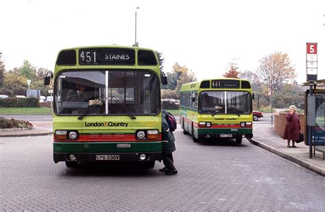 London And Country Series B Leyland Nationals Snb530 And Snb52 Flickr