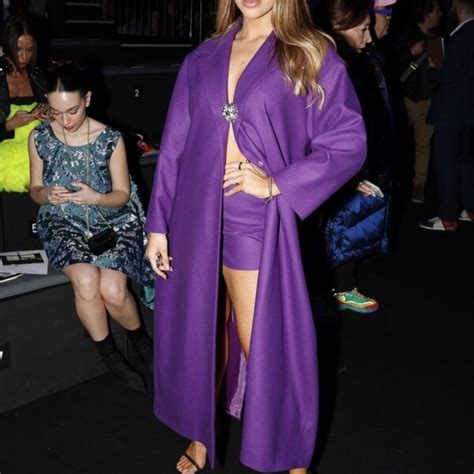 Cristina Porta En El Front Row De La MBFWMadrid 2023 Famosos En Los