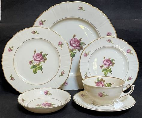 6 Piece Place Setting Syracuse VICTORIA Rose China Federal Shape