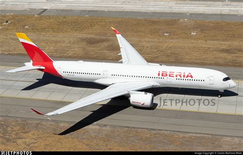 Ec Njm Airbus A Iberia Carlos Martinez Misle Jetphotos