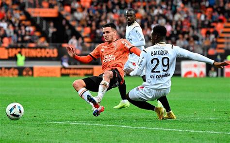 Ligue 1 en supériorité numérique Lorient freiné à domicile par Reims