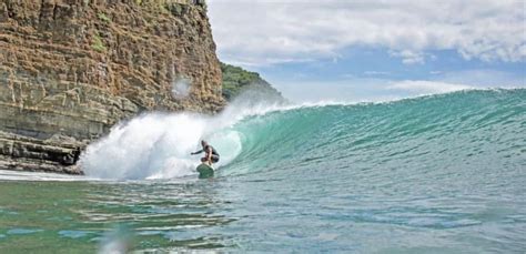 Surfing Nicaragua: The Best Beaches For Beginners - The Heli Blog