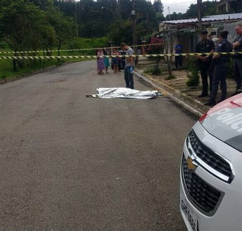 Homem é assassinado a tiros em Várzea Paulista Sorocaba e Jundiaí G1