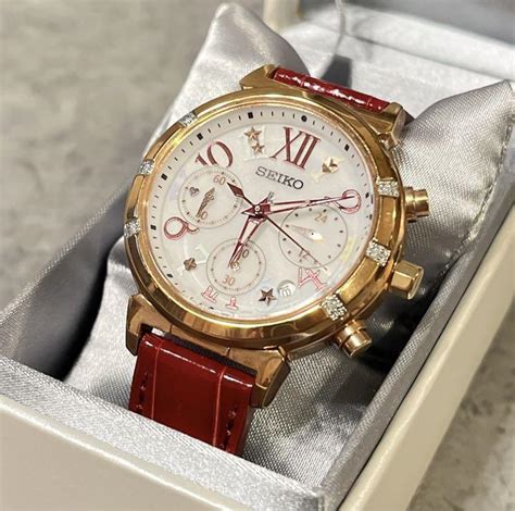 希少 美品 Seiko ルキア 45周年記念 限定モデル Ssvs018 赤 から厳選した 29302円引き