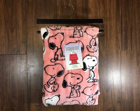 Berkshire Peanuts Snoopy Snoopy Character Soft Throw Blanket Collection Etsy