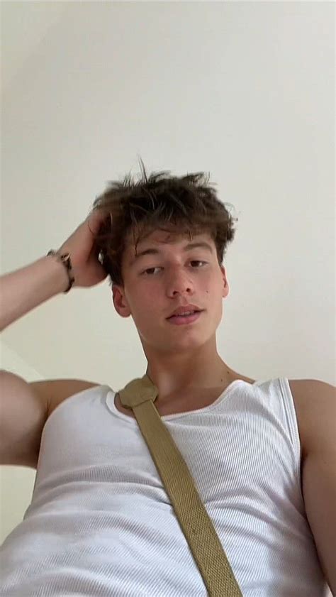 Daria Gay Hot Guys Hot Men Cute Actors Peter Parker Pretty Men