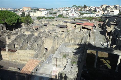 Pompeji Herculaneum Og Vesuv Dagstur Fra Napoli Hellotickets