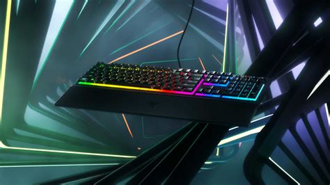 Razer presenta el Ornata V3 teclado ergonómico de perfil bajo con