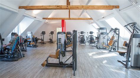 Training in Bruchsal - Bleiben Sie fit und gesund. In jedem Alter - medfit