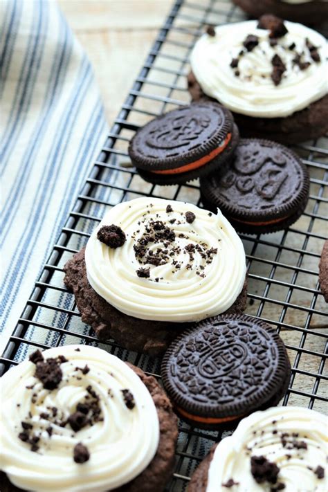 Copycat Crumbl Chocolate Oreo Cookies My Recipe Treasures