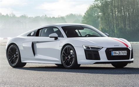 R 8 Фото — Картинки