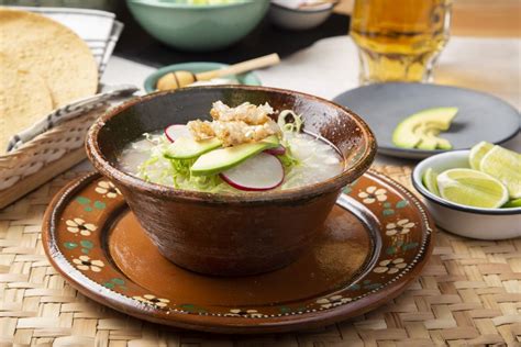 Pozole Guerrerense Blanco El Gourmet