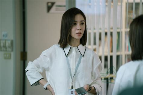 Netflix台劇《人選之人》4個劇情彩蛋：謝盈萱罕見崩潰、賈靜雯驚喜現身挺王淨女人我最大