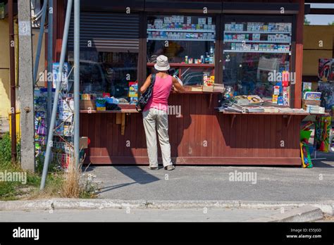 Polnische Zigaretten Stockfotos Und Bilder Kaufen Alamy