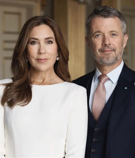 Los Reyes Federico Y Mary De Dinamarca Se Adelantan A Felipe Y Letizia