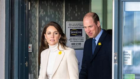 Kate Middleton Dimagrita Di 15 Kg Per Via Del Tumore Le Nuove