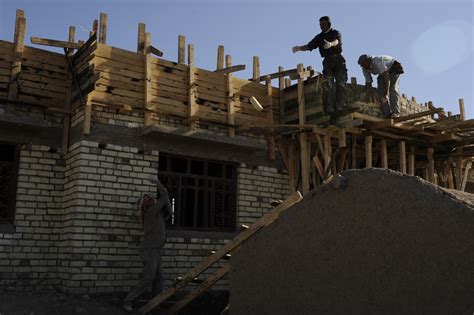 DVIDS - Images - School Being Built in Afak, Iraq [Image 2 of 19]