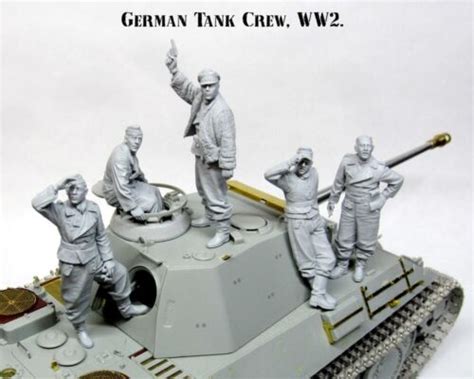 Resin German Tank Crew Wwii Tankers Unpainted Unassembled Ebay