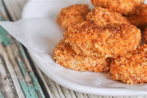 Thermomix recipe: Cheesy Chicken Nuggets | Tenina.com