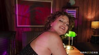 Dan Dangler Gets Her Pussy Pounded By Mick Blue Standing Porn Movies 3Movs