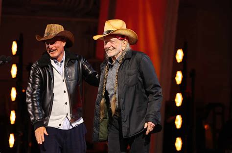 Photos From Willie Nelsons 90th Birthday Concerts