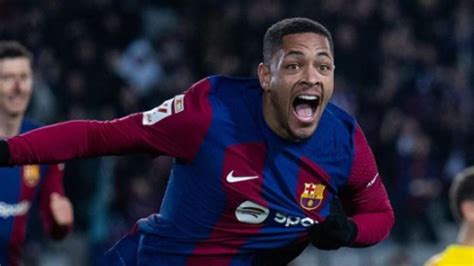 Vitor Roque Celebra Primeiro Gol Pelo Barcelona Um Sonho