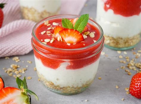 Strawberry Cheesecake Dessert Im Glas