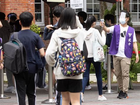 國中教育會考20萬考生上陣 近3000人確診改補考 生活 中央社 Cna