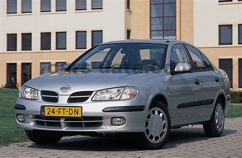 Nissan Almera Images Of