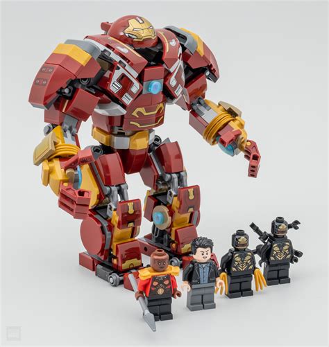 Foto Raf Htiya Halinde Arac L K Lego Hulkbuster Ticaret Sinirlenme Ka