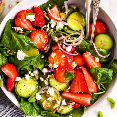 Strawberry Spinach Salad With Poppy Seed Dressing Recipe Savory Nothings