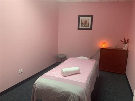 Jj Massage Updated January 2025 11 Photos 849 E Schaumburg Rd Schaumburg Illinois