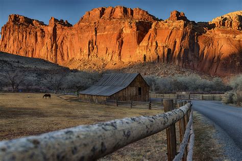 Wallpaper Utah Capitol Reef Capitol Reef National Park Barn