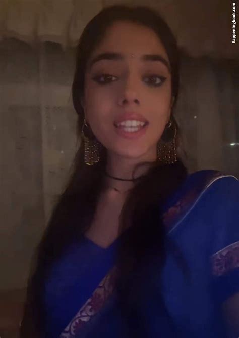 Kashish Pathak Colonisedgirl Colonisedgirl Kashishpathak Nude OnlyFans Leaks
