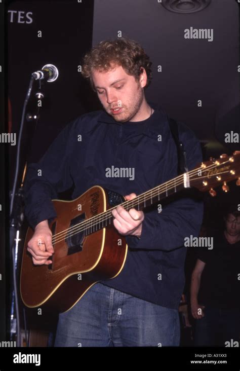 Coldplay 2001 Hi Res Stock Photography And Images Alamy