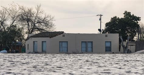 Salinas River Level Threatens More Flooding Ntd