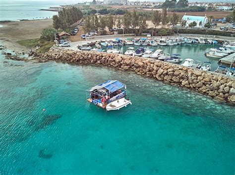 Cyprus Underwater Walking-Scooter Small Group Tour | musement